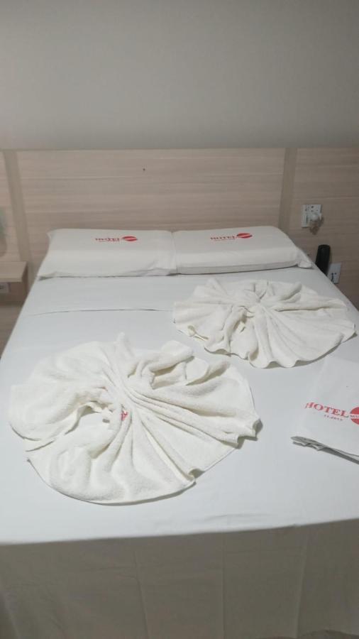 פאטוס Hotel Mundial מראה חיצוני תמונה